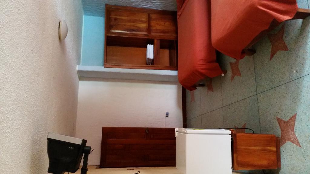 Hostal Estrella De Mar Puerto Ayora  Room photo